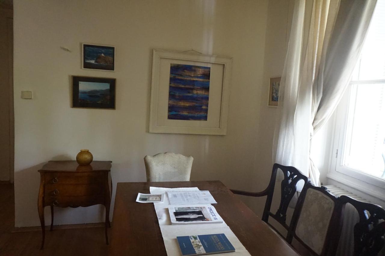 Independent Entrance Apt - 130M2 - Garden - Private Parking Apartment Athens Ngoại thất bức ảnh